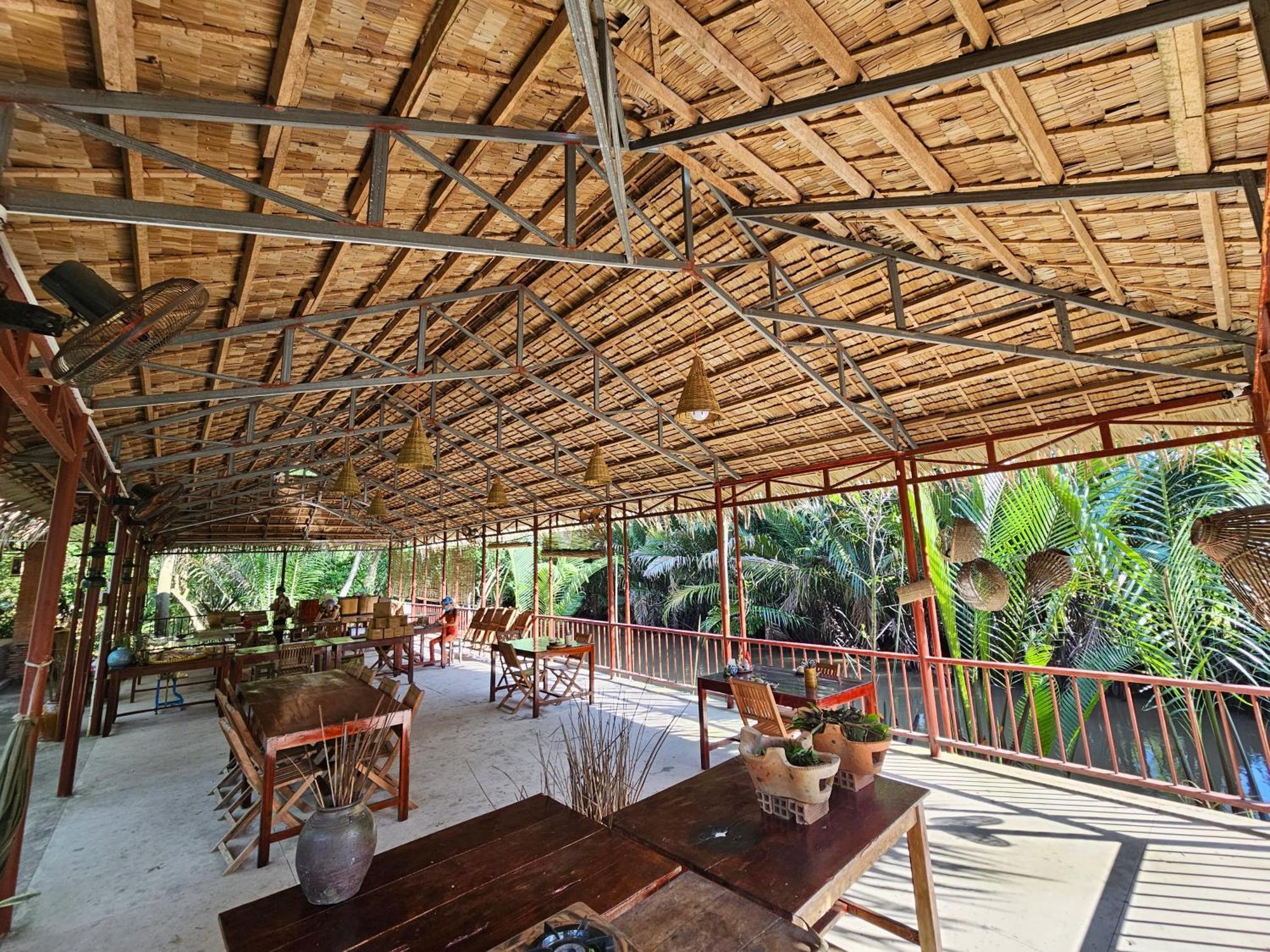 Ba Danh Homestay & Kitchen - Ben Tre Mekong Exterior photo